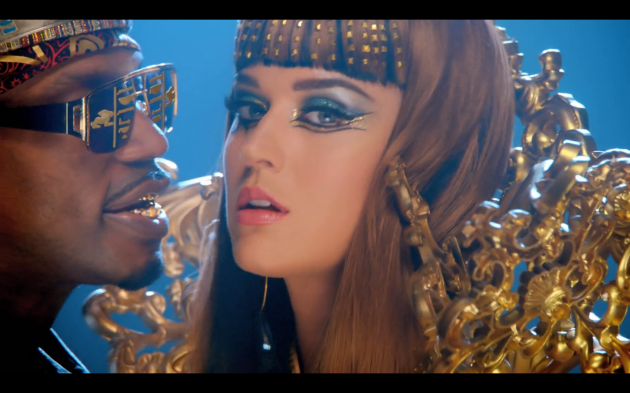 Katy Perry Pussy - New Video: Katy Perry x Juicy J â€œDark Horseâ€ - Rap Radar