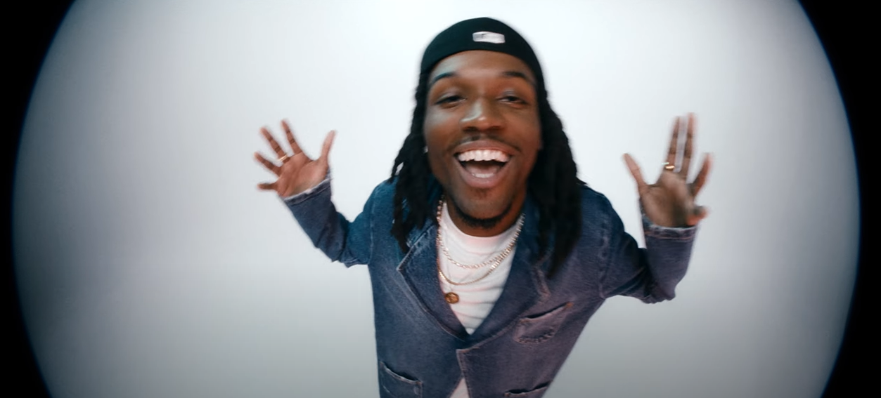 Video: Saba, No I.D. “Back In Office” - Rap Radar